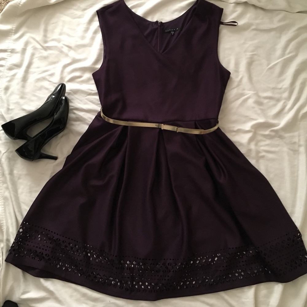Eggplant dress with gold belt